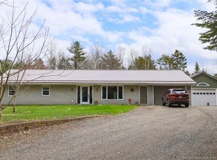 28 Cynthia Dr, Westfield, NB E5K 3R2