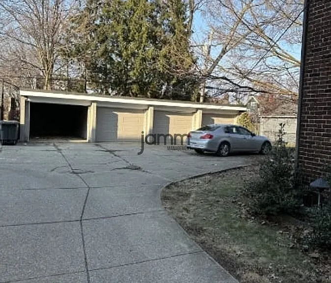 14724 Clifton Blvd #LOFT — Photo 15