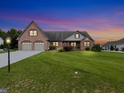 25 Warm Breeze Ct, Hanover, PA, 17331