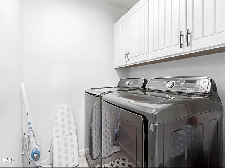 6030 E Winchcomb Dr — Photo 13