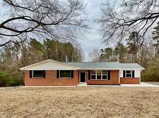 2636 Dillard Rd, Madison, NC 27025