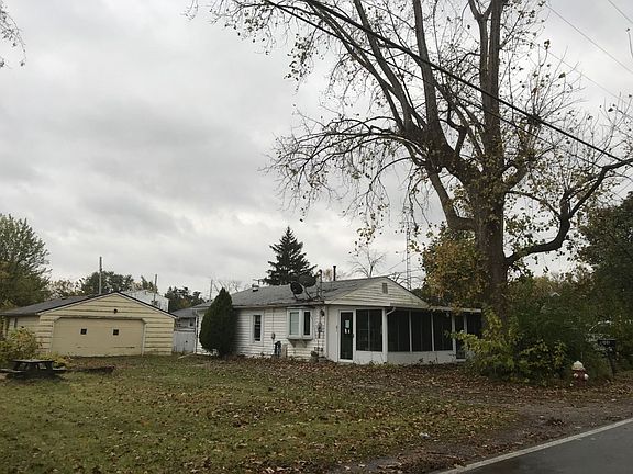 3rd image of 508 Woodlawn Ave