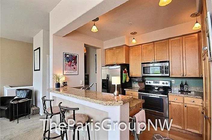 4310 NE 5th Ct #104 — Photo 10
