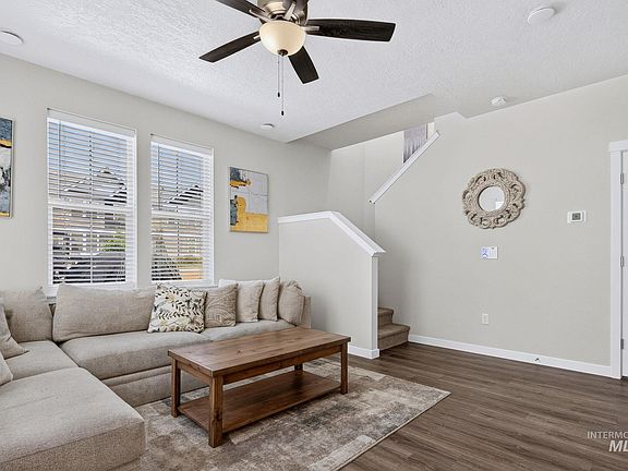 4th image of 10739 W Brownstone Ln