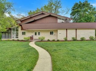 525 Park Ave, Burlington, WI 53105