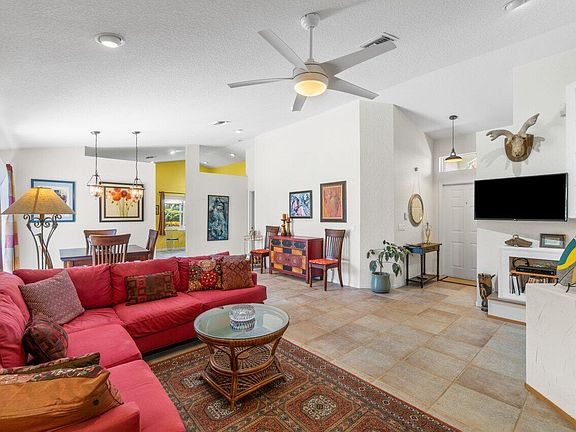 5th image of 7206 Granville Avenue