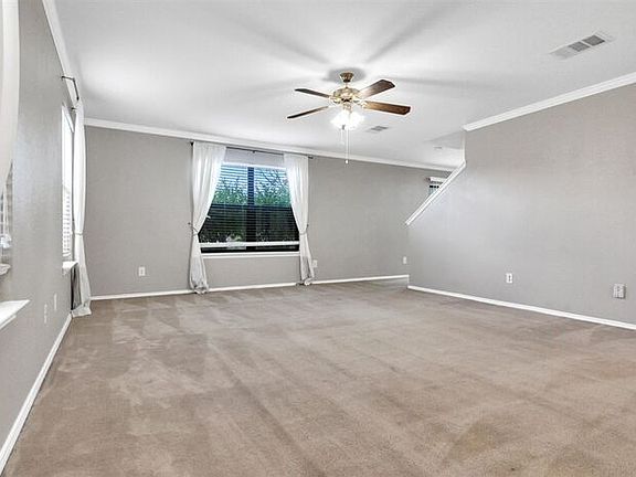 4th image of 2002 Woodway Dr
