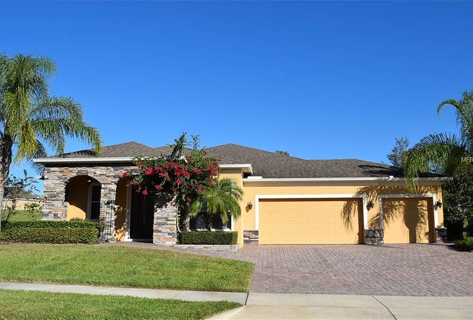 1st image of 1049 Cavan Dr