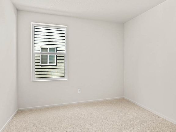 4th image of 3347 Eden Way