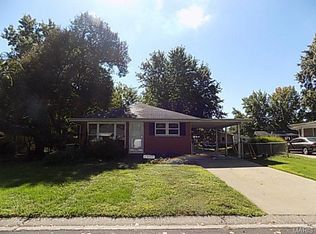 616 Montclaire Ave, Edwardsville, IL 62025