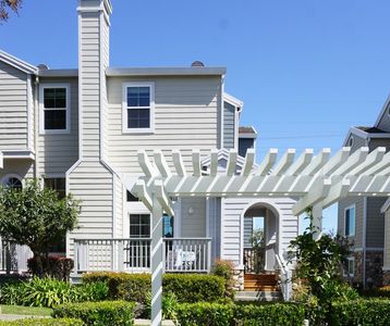 318 Genoa Dr #160, Redwood City, CA, 94065