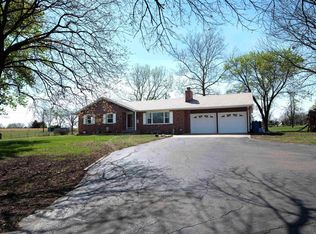 3641 NE Kincaid Rd, Topeka, KS 66617