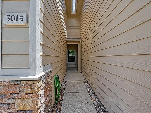 5th image of 5015 Dartmoor Ridge Trl