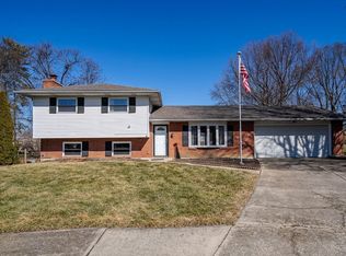8 Dan Ct, Fairfield, OH 45014