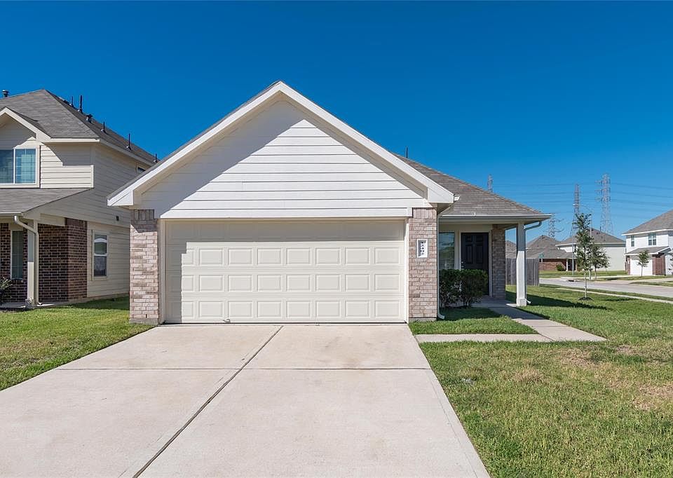 1st image of 12402 Dawn Terrace Ln