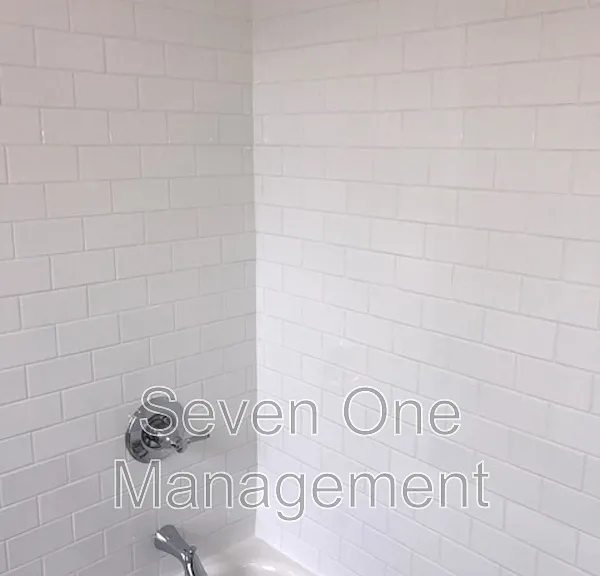 5205 Ridge Ave #B — Photo 5