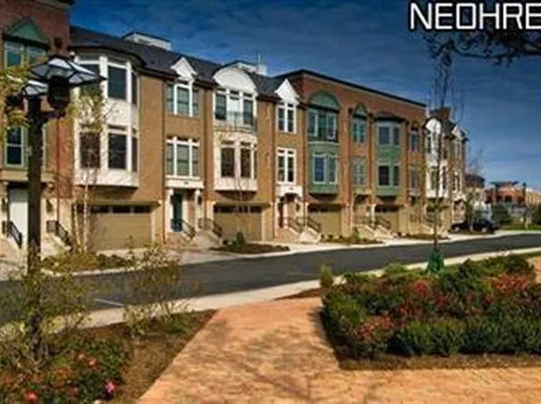 119 Vine St #48, Westlake, OH 44145