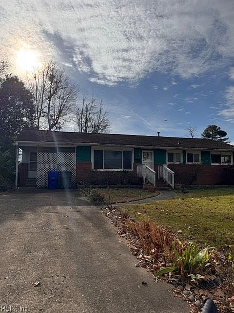 1st image of 5757 Townley Ave