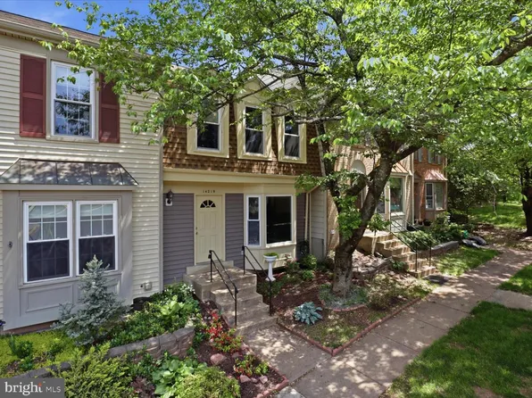 14219 Heritage Crossing Ln, Centreville, VA 20120