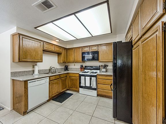 Granite Counters in Kitchen