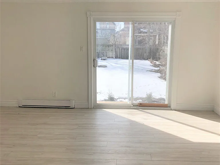 5 Renwick Ave #3 — Photo 13