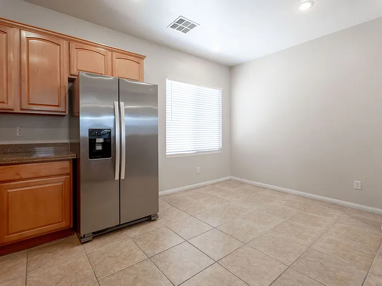 4433 Weitzman Pl — Photo 26