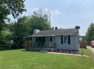 1907 E 17th St, Muncie, IN 47302