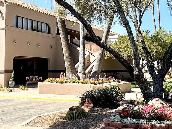 3rd image of 580 S JASPAR Drive #580
