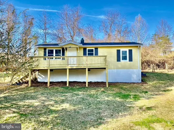 3373 Slate Mills Rd, Sperryville, VA 22740