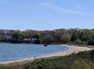 73 Wright Ln, North Kingstown, RI 02852
