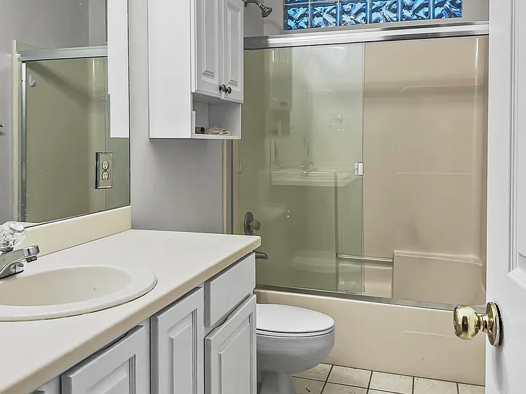 216 Sundial St — Photo 27