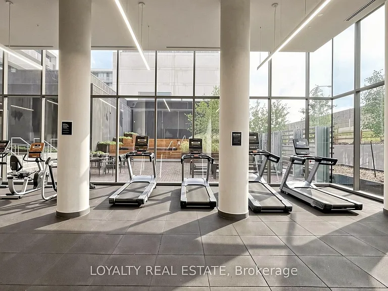 120 Varna Dr #1207 — Photo 40