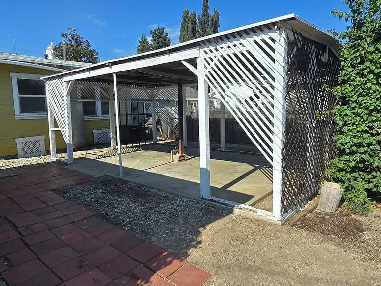 856 W Colorado Blvd — Photo 30