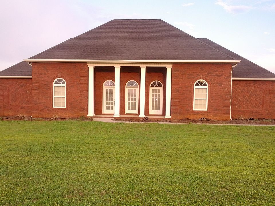 2nd image of 111 Pecan Landings Dr