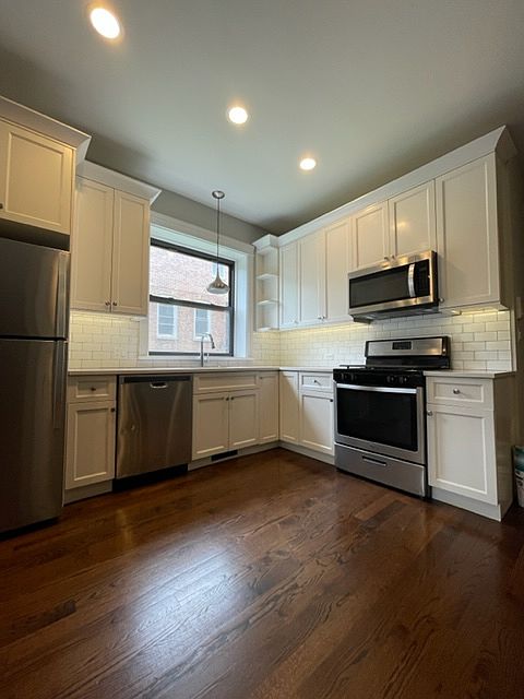 1st image of 2441 W Thomas St #1N
