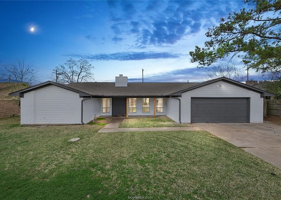 1st image of 2902 Woodmeadow Dr