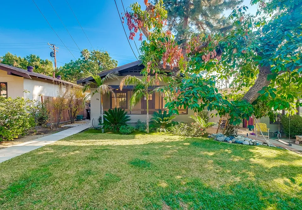 84-84 Hermosa Ave
