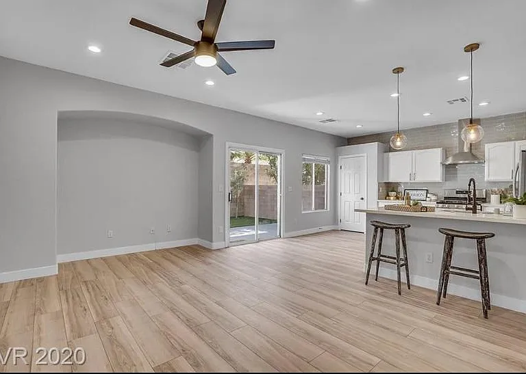 254 Little Minah Ct — Photo 6