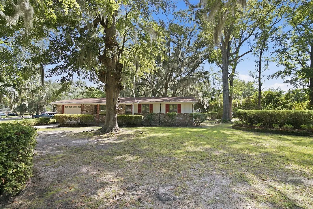 3 bed, 2.0 bath, 1620 sqft, $1,875 — Photo 4