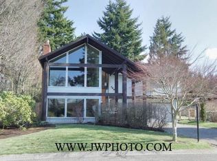 7634 85th Pl SE, Mercer Island, WA 98040