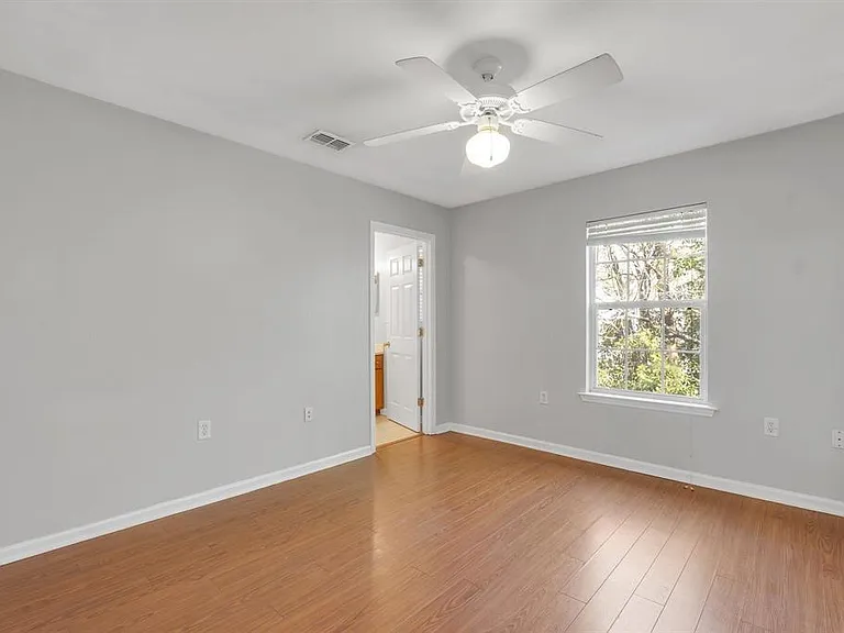 241 Dixie Dr #105-5 — Photo 15