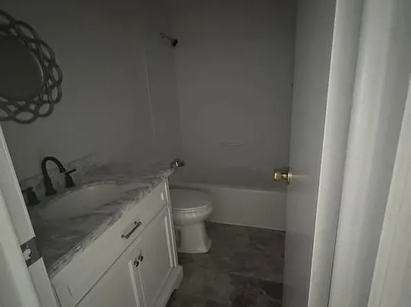 352 Hunters Pl, Thomasville, GA 31757