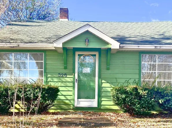 326 S 11th St, Chesterton, IN 46304