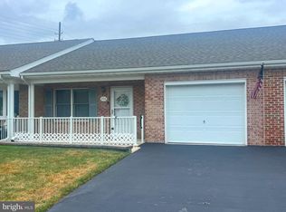 206 Winding Oak Dr, Hagerstown, MD 21740