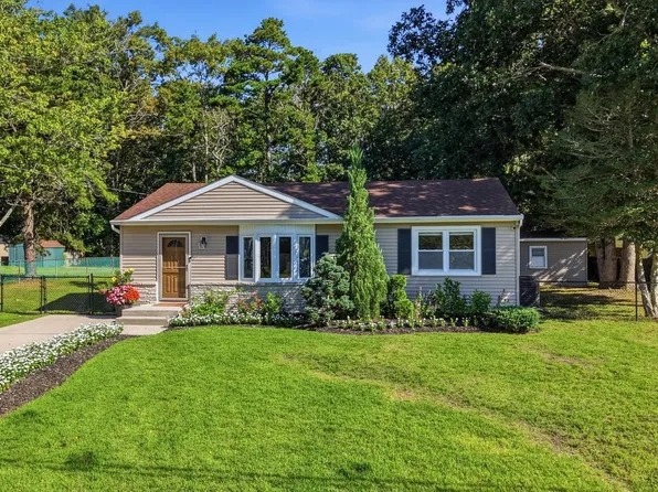 112 Spray Ave, Egg Harbor Township, NJ 08234