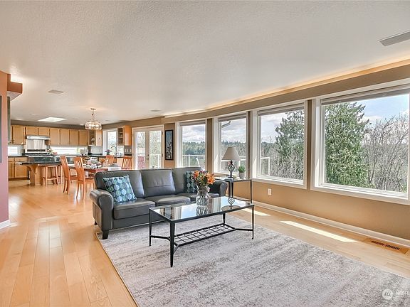 Desirable Floor Plan.>