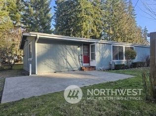 16945 Kalmia Ct SE, Yelm, WA