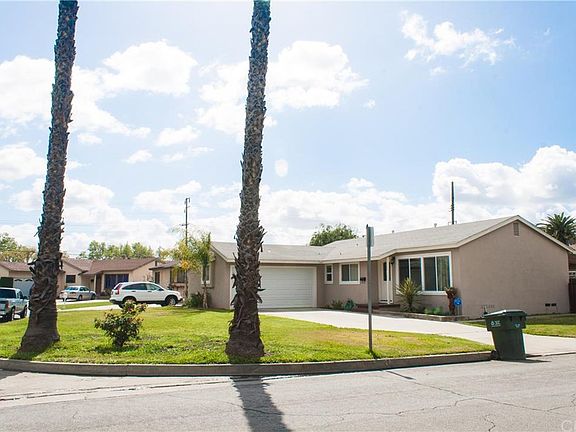3rd image of 14834 Moccasin St