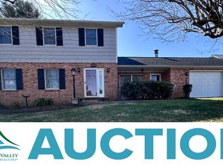 4528 Newbern Heights Dr, Pulaski, VA 24301
