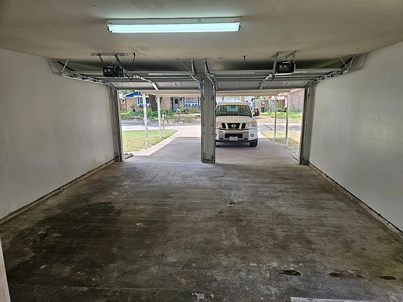 5th image of 627 Acapulco Village Dr